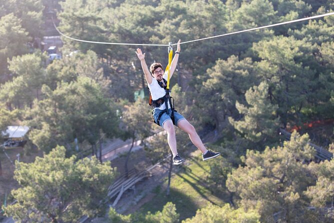3 in 1 Rafting , Buggy Safari and Zipline Adventure - Lunch gives the day a useful pause