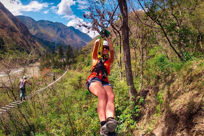 4-Day Inca Jungle Adventure, Mountain Biking, Rafting and Zipline - Day two: Plantation paths and the Cocal Mayo hot springs