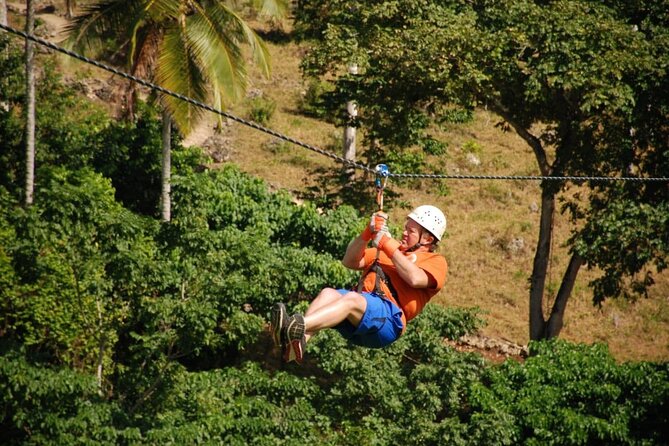 6 in 1 tours Full Day Safari, Zipline, Buggies and Horse Riding - Buggy riding through the countryside toward the river