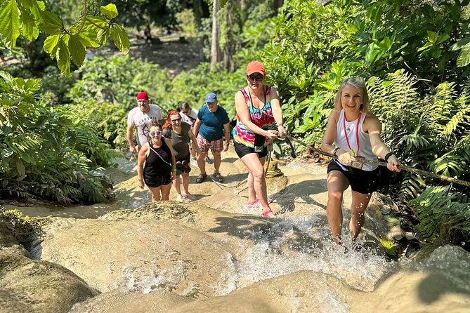 7 Hour Sticky Waterfall and Zipline Adventure - Guide service, transport, and the human side of the day