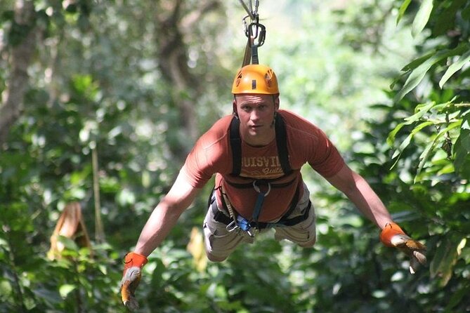 Adrenaline of Zipline el Valle from Samana Special for little cruisers - Flying above El Valle instead of staying at ground level