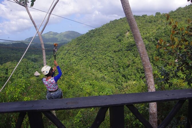 Adrenaline of Zipline el Valle from Samana Special for little cruisers - Timing, group size, and practical planning