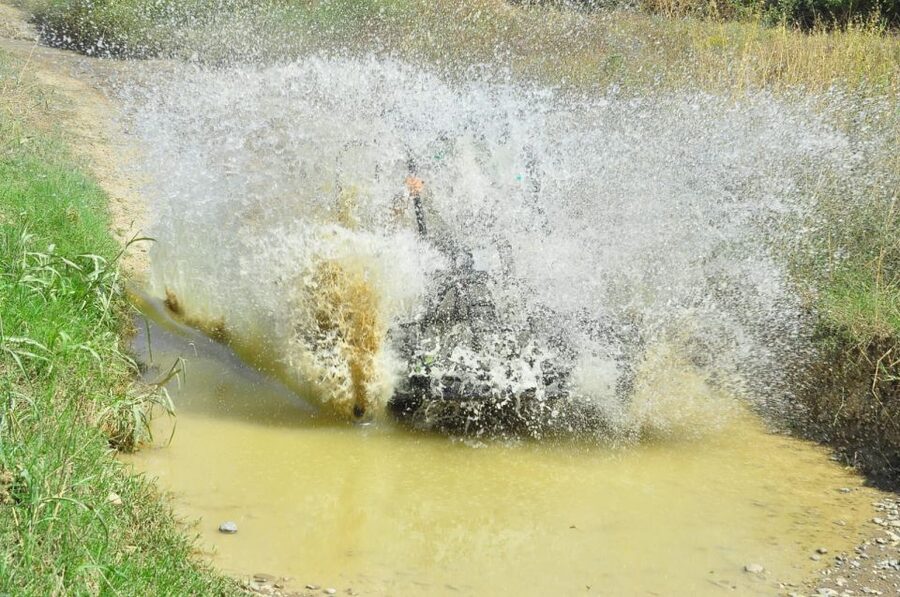 Alanya: Rafting, Zipline, Quad, Buggy, Jeep Tour with Lunch - Jeep safari through rough country