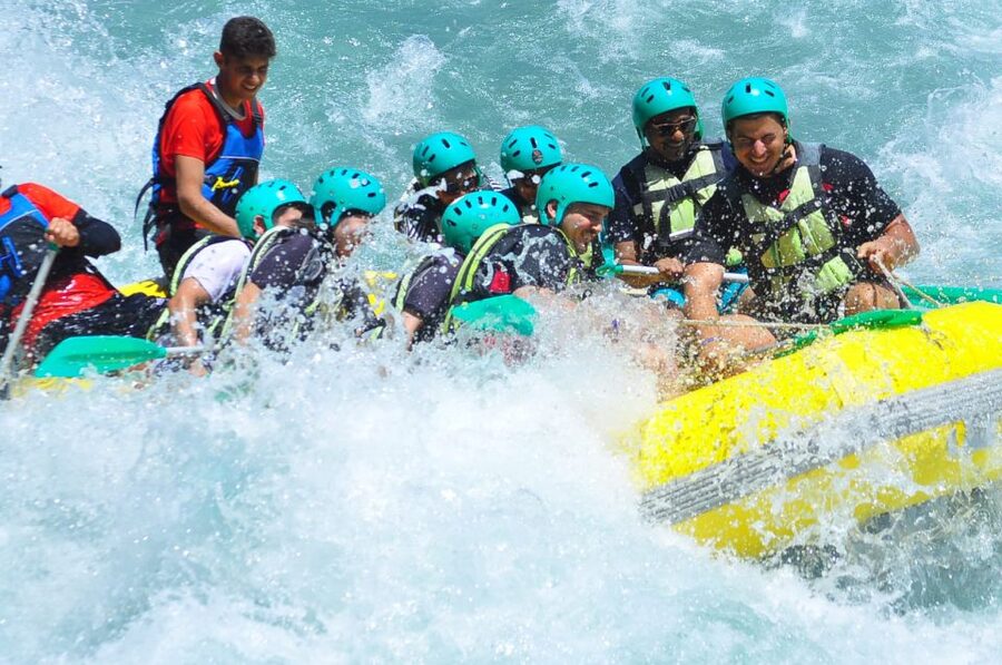 Alanya: Rafting, Zipline, Quad, Buggy, Jeep Tour with Lunch - Guides, safety, and the group atmosphere