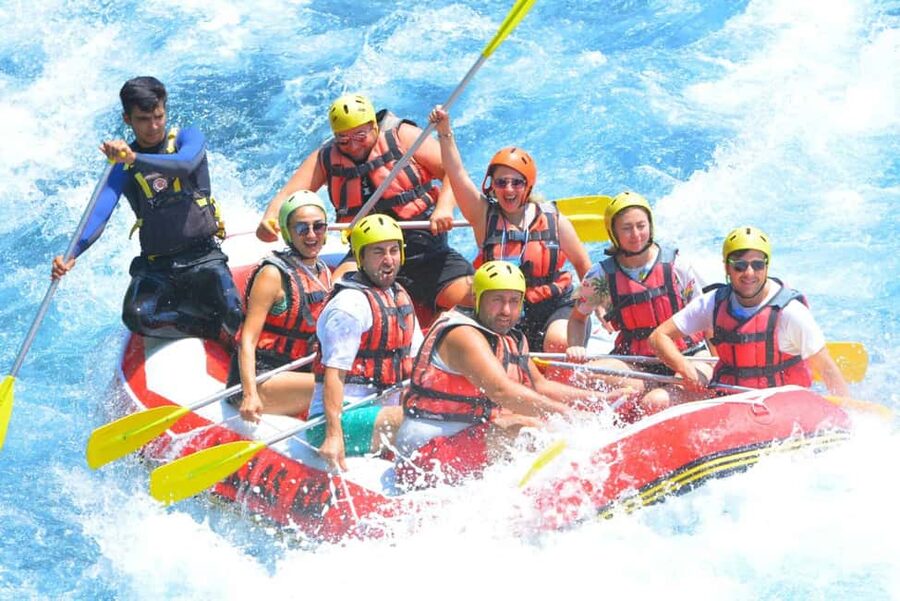 Alanya/Side/Antalya: Rafting, Zipline, Quad & Jeep Safari - Rafting for up to 14 kilometers