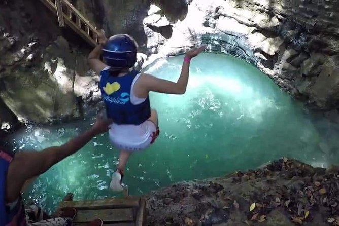 Amber cove and Taino Bay 7 Waterfall Zip lined & Dominican food - Dominican lunch after the water