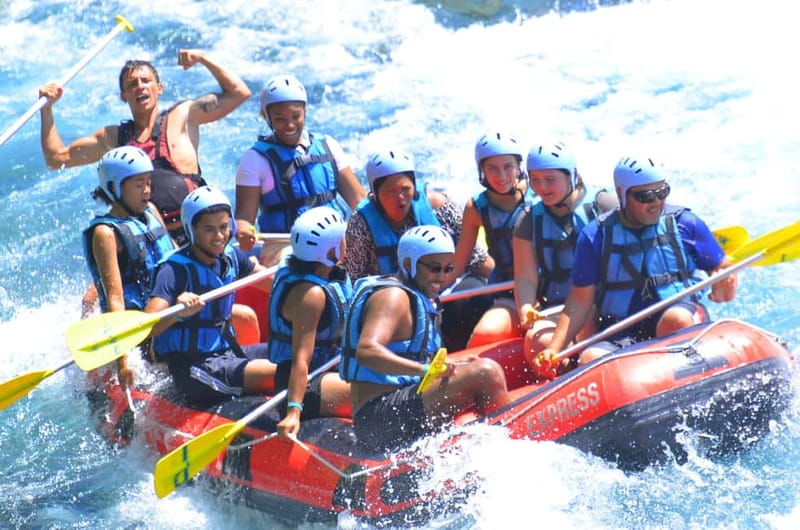 Antalya Buggy, Quad, Jeep, Rafting & Zipline Tour with Lunch - Riverside lunch after the water