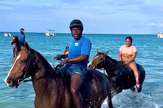 Bamboo Rafting, Dunns River , Zipline And Horseback Ride Combo - The long transfer from Montego Bay