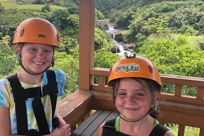 Big Island: 9-Line Waterfall Zipline Experience - Arriving at the Umauma Experience in Hakalau