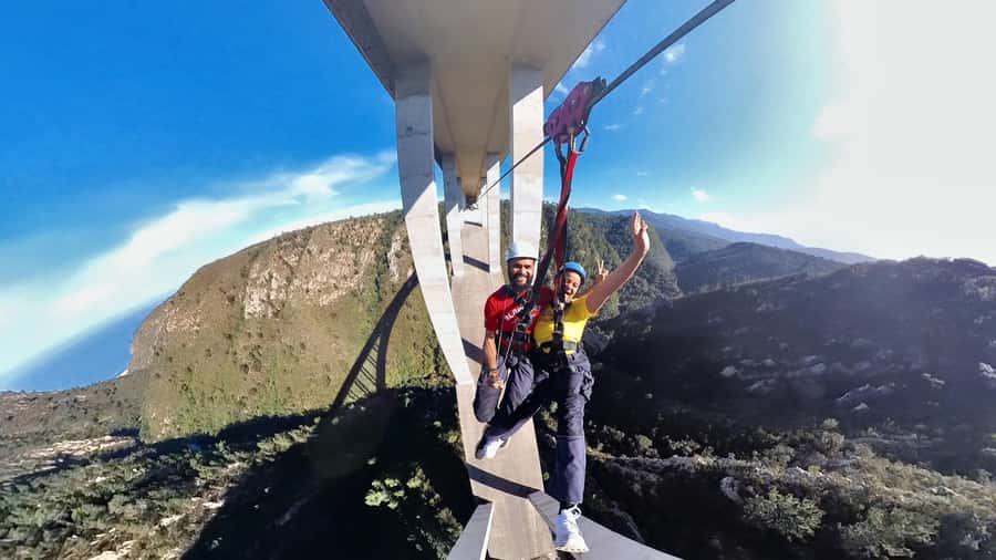 Bloukrans Bridge: Zipline, Hangout, and SkyWalk Adventure - Why this bridge adventure works for cautious thrill seekers