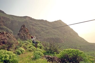 Climbing + Zipline + Via Ferrata + Cave. Adventure route in Gran Canaria