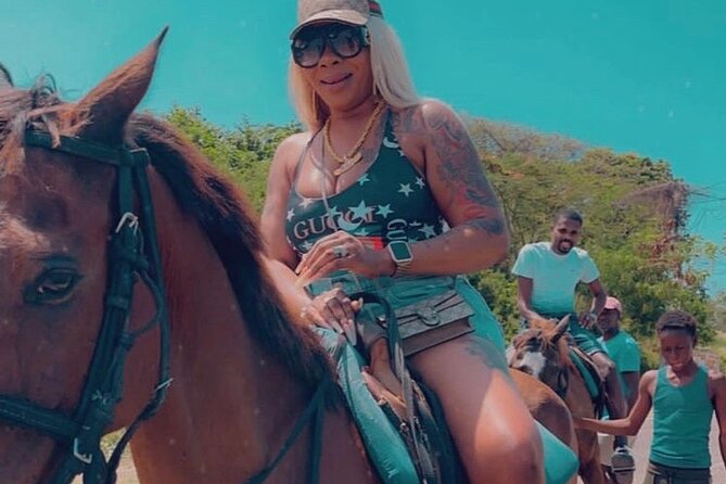 Dunn’s River Falls,Zip lining & horseback riding Combo tour from Montego Bay - What the $300 price really covers