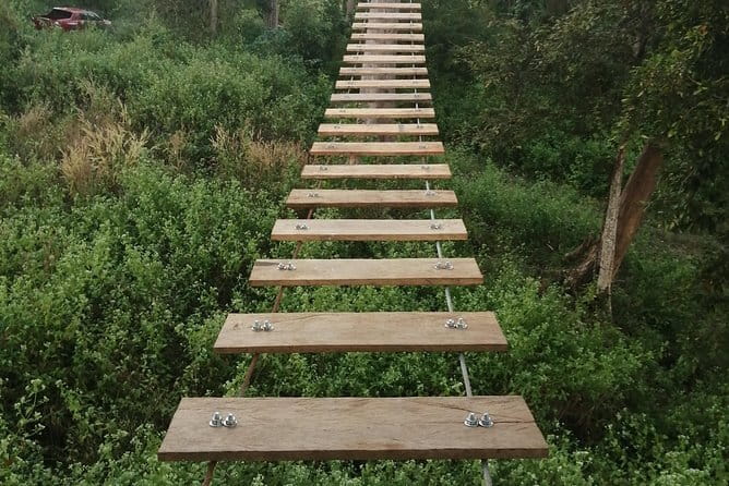 Fandee Hanging Park - Ziplines & Monkey Bridges in Tad Lo - Ten monkey bridges test balance and patience