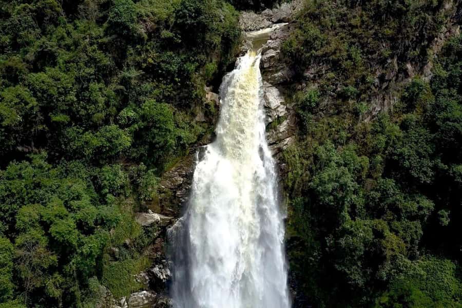 From Medellin: Epic Zipline and Giant Waterfall - What the private format adds
