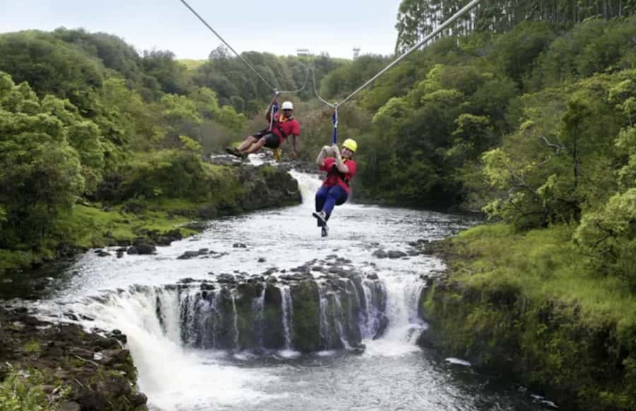 Hakalau: 9-Line Zipline Adventure with Umauma Falls View - Starting at the Umauma Falls Visitor Center