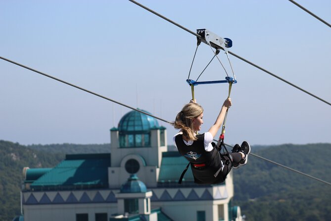 HighFlyer Zipline at Foxwoods - From Fox Tower to the Pequot Museum