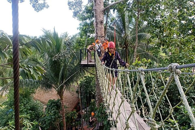 Jungle Xtreme Zipline 16 Platforms Tour From Koh Samui - Who can take part, and who should skip it?