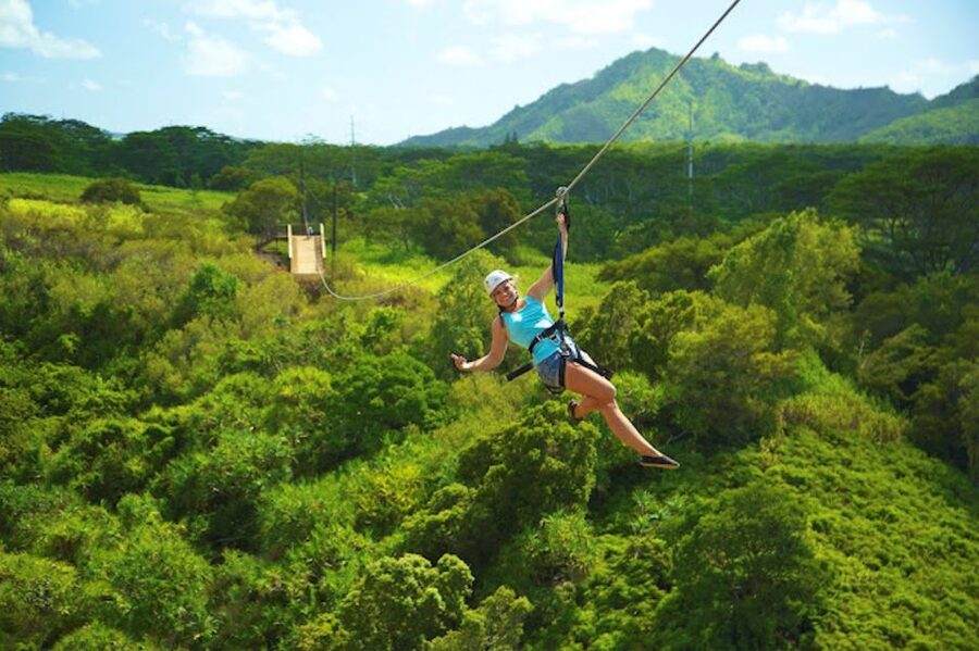 Kauai: Zipline Adventure - Getting ready for the first launch