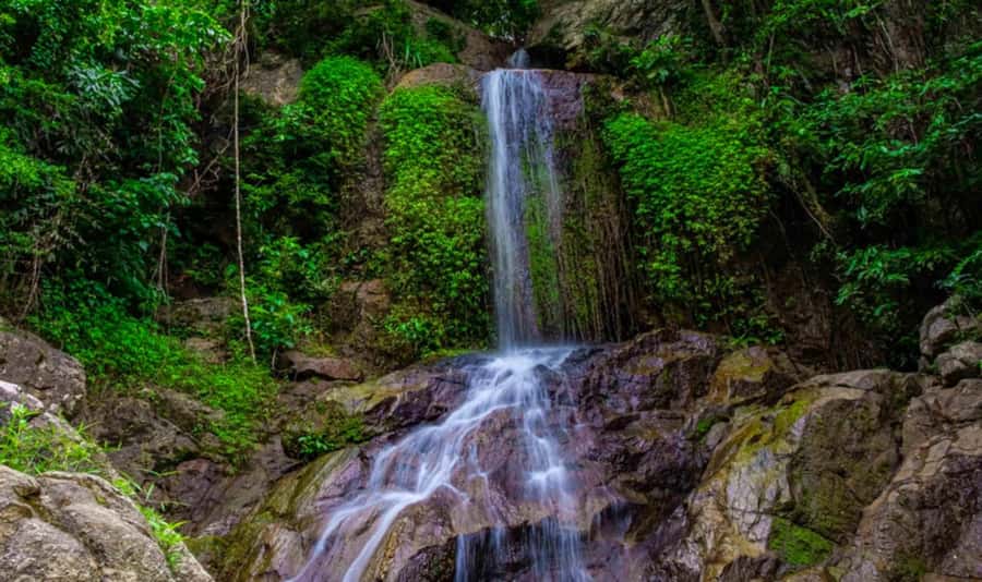 Ko Samui: Tree Bridge Jungle Zipline and Waterfall Adventure - Getting ready with the guides