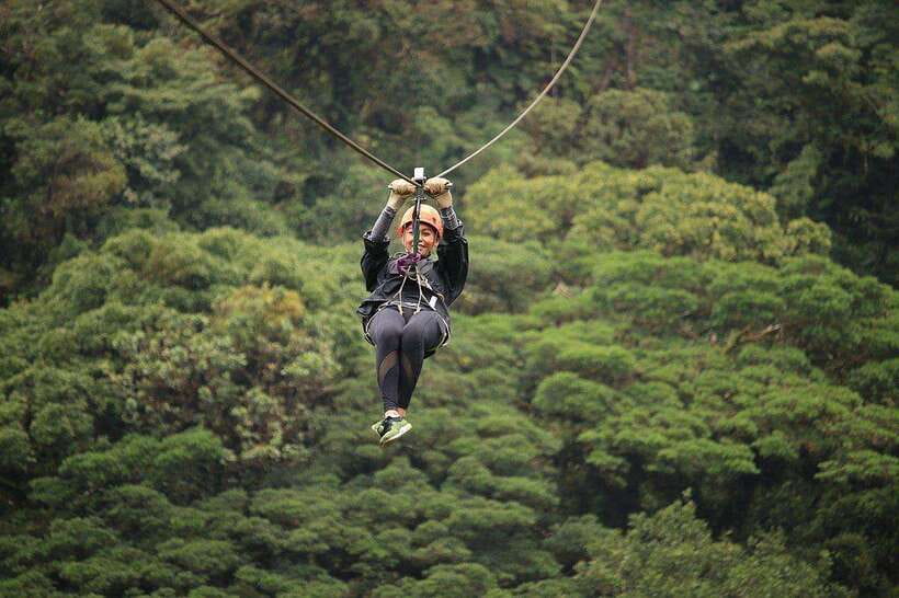 Kuang Si Waterfall, Tree Top Cafe, Ziplining - Guide quality and group style