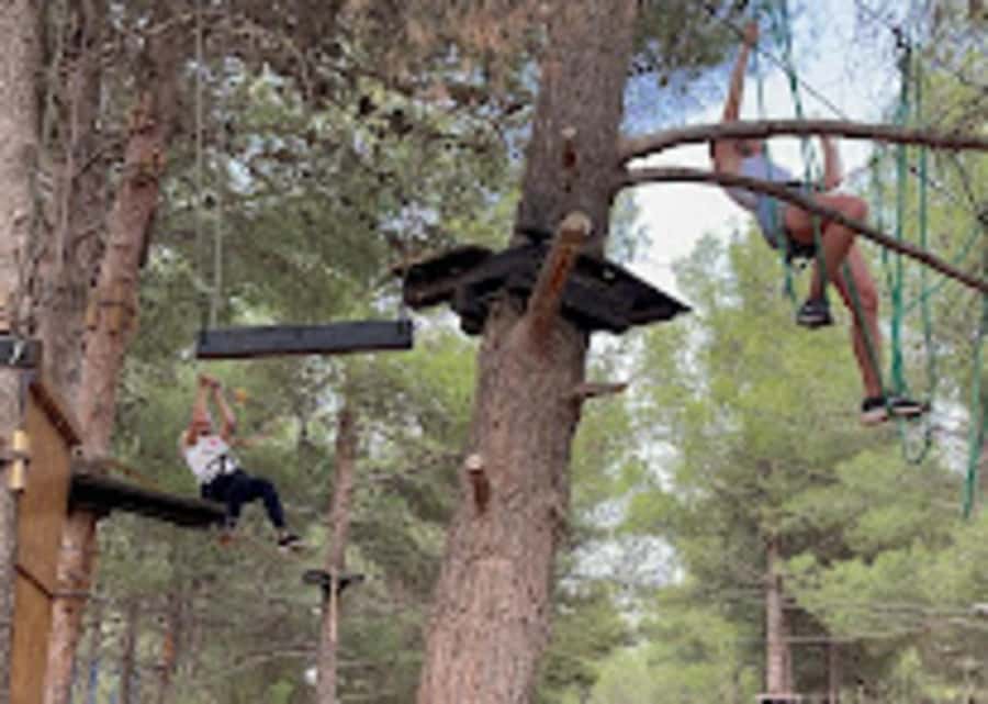 Marrakech: Zip-Line in the Atlas Mountains & Berber villages - What to bring for comfort