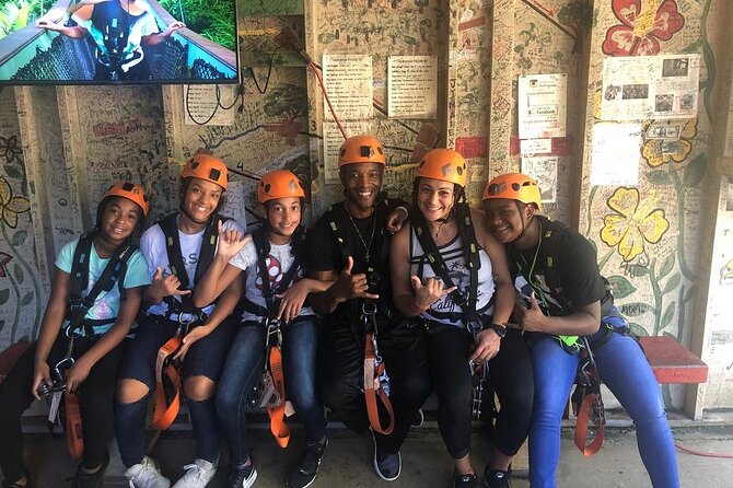 Maui Zipline Eco Adventure: 8 Lines through the Jungle - Snacks, rain, and the pace of the two-hour course