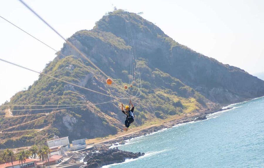 Mazatlan: Lighthouse Zipline Adventure at Farolesa - Why this lighthouse ride is different