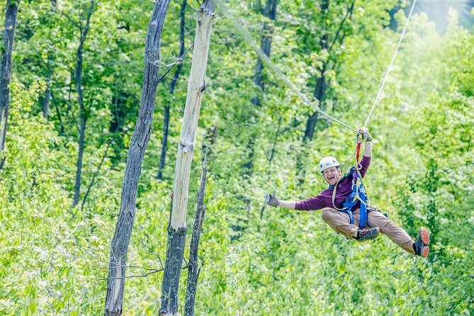 Minnesota's Premiere 7 Line Zipline Experience - Arriving at the Nisswa meeting point
