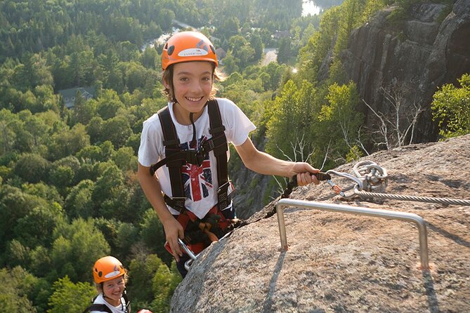 Mont-Catherine Ziplines and Via Ferrata - The 10-minute approach and rock-wall initiation