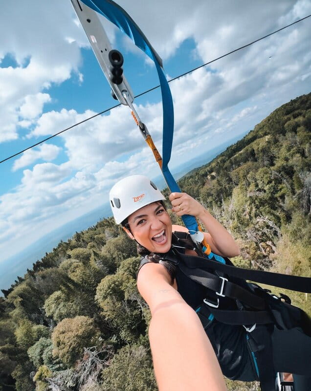 Mont Tremblant: Summit Zip-Lining Tour with 5 Zip Lines - Starting at Sommet des Neiges