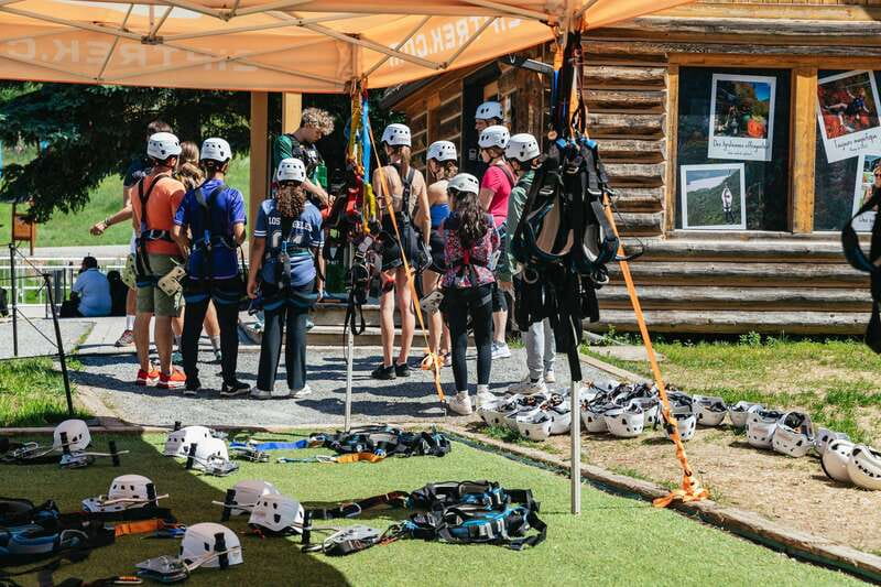 Mont Tremblant: Summit Zip-Lining Tour with 5 Zip Lines - Views, weather, and the feel of the ride