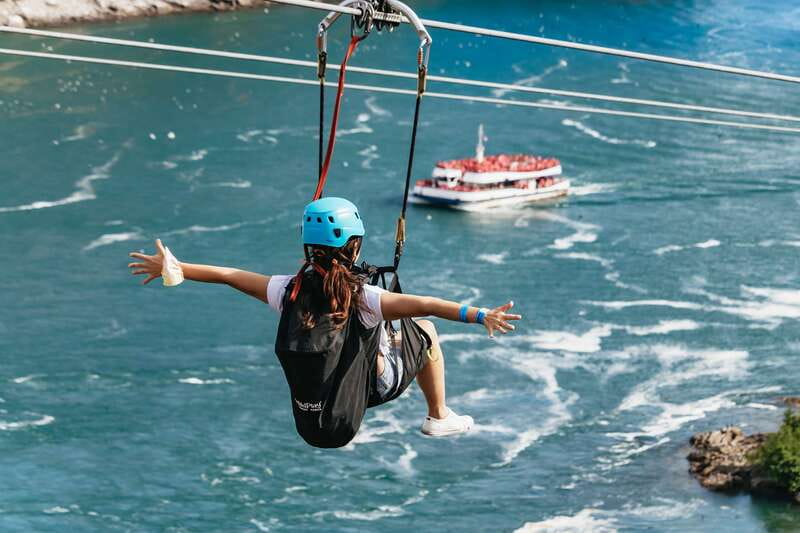 Niagara Falls, Canada: Zipline to The Falls - Gearing up 67 meters above the gorge