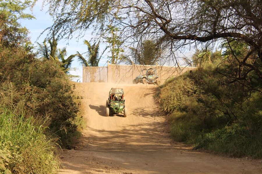 Oahu: Coral Crater Zipline and Offroad ATV Adventure - Clothes, age rules, and physical limits