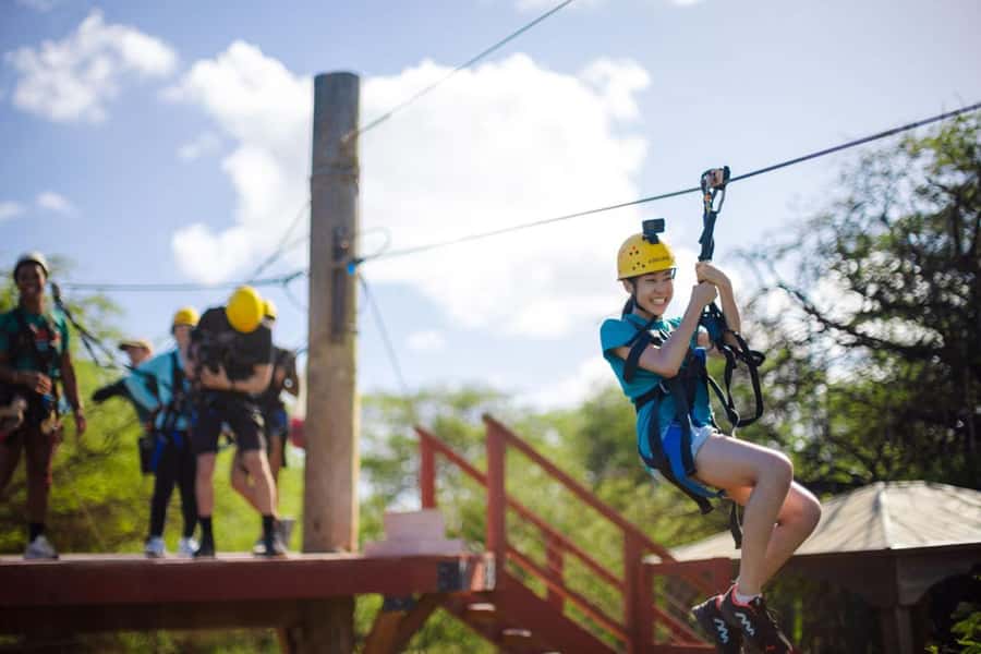 Oahu: Coral Crater Zipline Tour - Why the automatic braking helps beginners