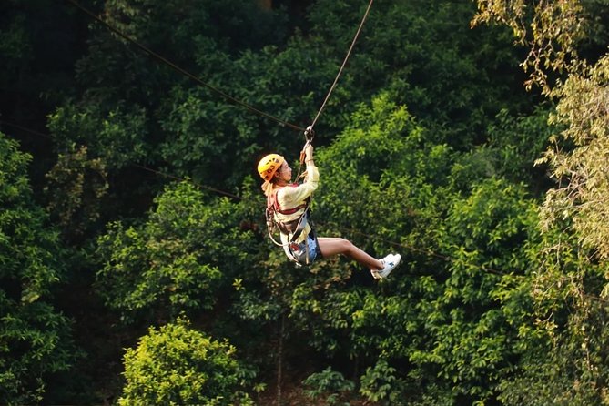 One Day Guided Tour: Kayaking, Zipline & Tubing In The Cave from Vang Vieng - Kayaking Seven Kilometers Along the Nam Song