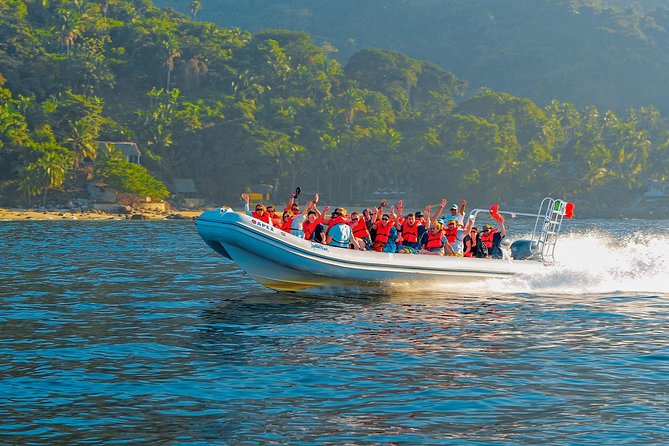 Outdoor Ziplining, Waterfalls & Speed boat in Puerto Vallarta - What to wear and pack for a day that gets very wet