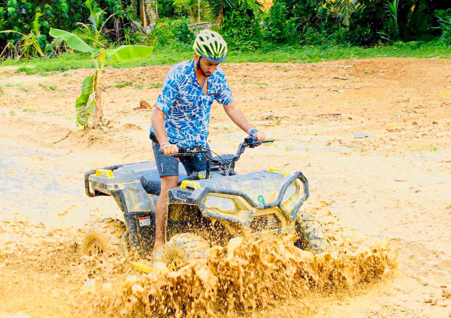Phuket : Ride ATV Adventures ,Zipline & Viewpoint Panoramic - Safety briefing and zipline through the treetops