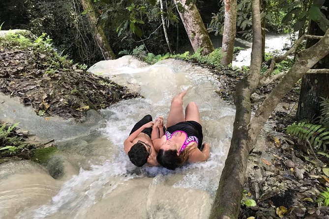 Private Chiang Mai Tour to Bua Thong Waterfalls and Ziplining - Lunch around noon at a local restaurant