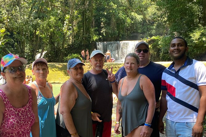 Private YS Falls and Zipline Tour from Montego Bay - The long road from Montego Bay to Jamaica’s south coast