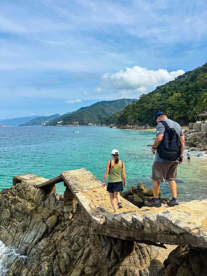 Puerto Vallarta: Hiking Trail, 6 Hidden Beaches & Zipline. - Riding the local bus to Boca de Tomatlán