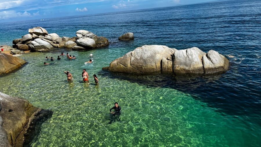Puerto Vallarta: Zipline Tour, Snorkel & Secret Beach Escape - Seventy-five minutes at Majahuitas