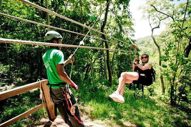 Roatan Canopy Zip Line and Beach Escape - West Bay Tabyana Beach: chairs, swimming, and sales pitches