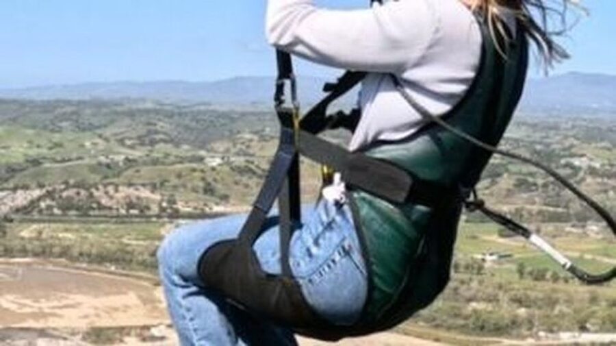 Santa Barbara: Zipline Tour with 4x4 Humvee Ride - Riding the Humvee More Than 1,000 Feet Up