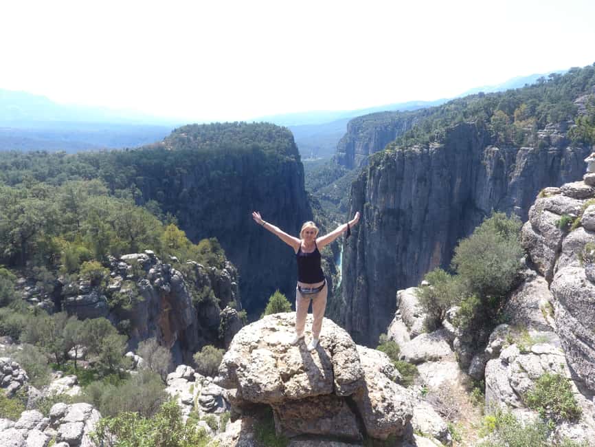 Side/Antalya: Jeep, Buggy, Rafting & Zipline Tour with lunch - The 14-kilometer rafting route is the main event