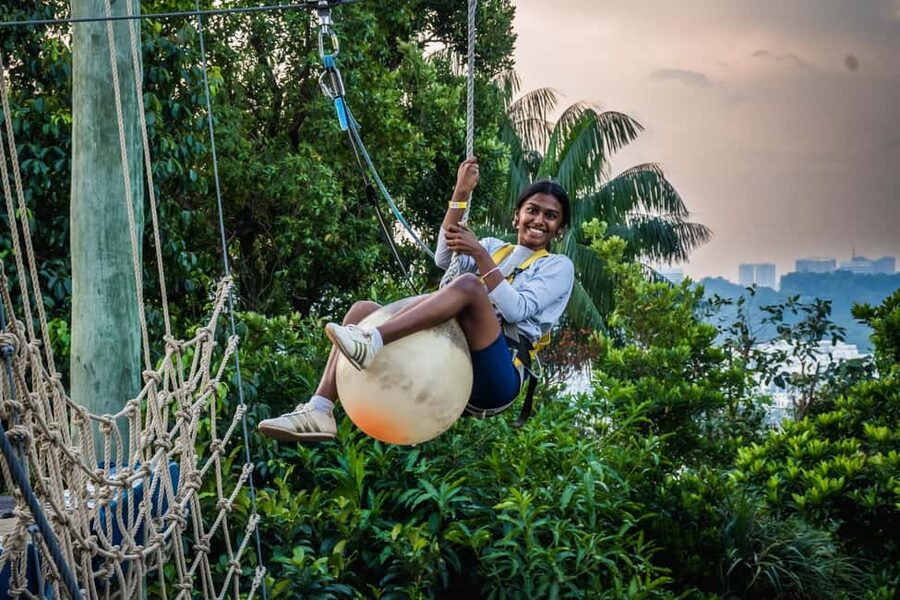 Singapore: Mega Adventure Zipline - The MegaClimb and its 36 treetop obstacles