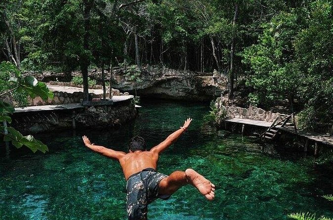 Tour 4 Cenotes Casa Tortuga Tulum. Food + Zipline. Includes Pickup. - Jaguar Caverna: another enclosed swimming setting