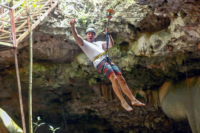 Tulum E-Bike Jungle Zip Line/Repel Snorkel Cenote + Lunch - Lunch outside the Dos Ojos entrance