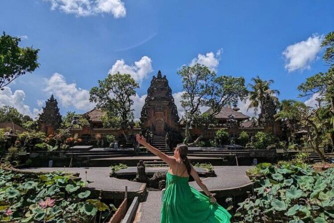 Ubud: Zipline, Bali Swing, and Sky Bike in a Private Rice Terrace - Choosing between four Bali swings