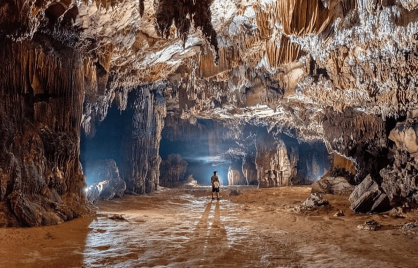 Vang Vieng: Kayaking&Zipline&Water Cave&Tham Chang tour - Kayaking the Nam Song River for about 40 minutes