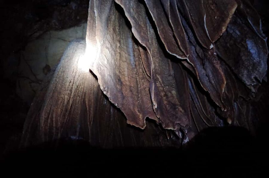 Vang Vieng: Zipline&Water Cave&Tham Chang&Blue Lagoon 1 - Hiking around Tham Chang Cave